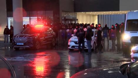 Bakırköy Belediyesi’ne operasyon: 37 kişi gözaltında