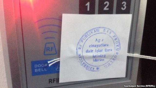 Azerbaycan'da radyo baskını