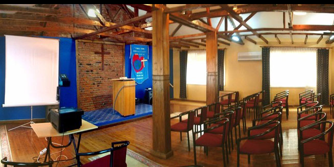 Tadilat ertelenmedi, Noel ayini iptal edildi