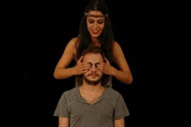 Engellilerin ulaşamadığı her görüntü siyah ve cansız