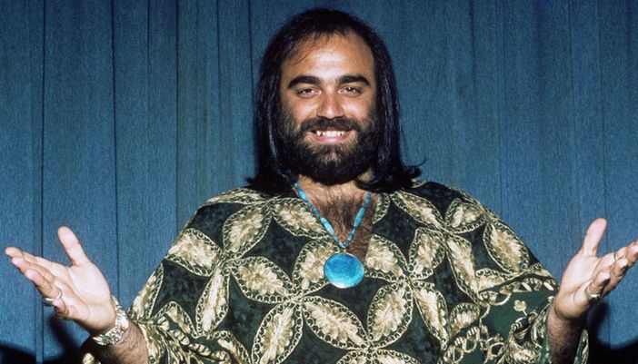 Demis Roussos seni sevdik biz