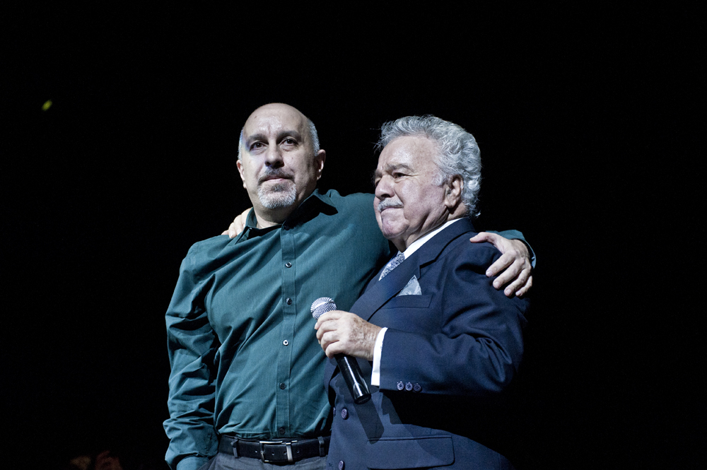 Ara büyüyor, Onnik ise hep genç.