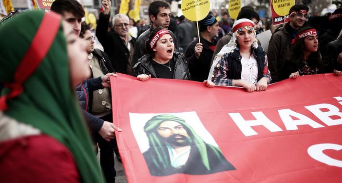 Alevilerin zorunlu din dersi direnişi