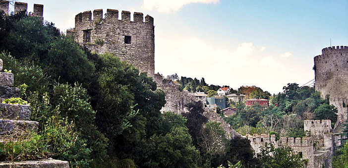 Rumeli Hisarı Açıkhava Tiyatrosu cami oluyor