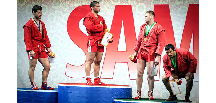 Ermenistan milli marşında çömelen Azerbaycanlı sporcuya kınama