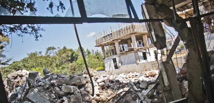 Agos manşet: Bu ayıba son verin, kampı iade edin