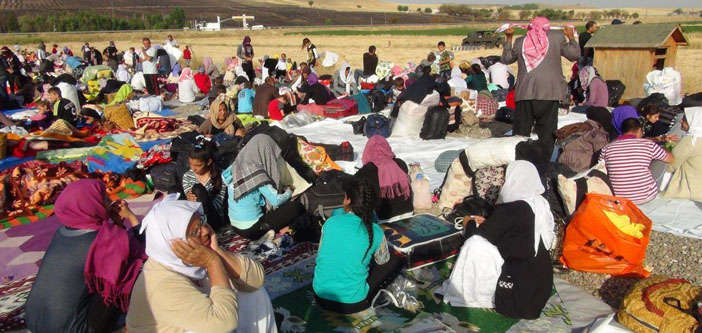 Feleknas Uca: Karanlık güçler Ezidileri göçe zorlamak istiyor