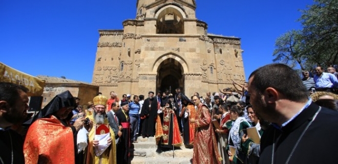 ASİMDER Ahtamar’daki ayinden rahatsız olmuş!