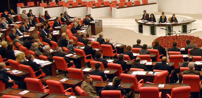 Dokuz vekilin fezlekesi de mecliste