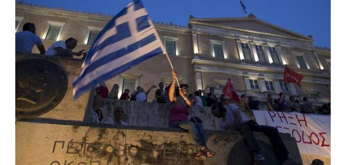 Brüksel'den Yunanistan'a son mühlet