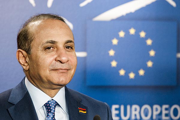 Ermenistan’da tartışmalı yolsuzluk konseyi