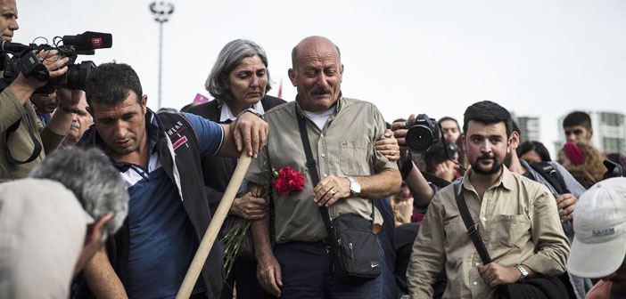 Türkiye cenazelerini uğurluyor