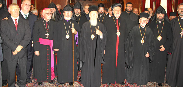 Ekümenik Patrik Bartholomeos’un hasta olmasına rağmen riyaset ettiği tanıtım etkinliğine, Türkiye Ermenileri Patrik Genel Vekili Aram Ateşyan, İstanbul, İzmir ve Ankara Süryani Ortodoks Cemaati Dinî Lideri Metropolit Filuksinus Yusuf Çetin, İstanbul Latin Katolik Cemaati Dinî Lideri Monsenyör Louis Pelatre, Protestan Kiliseler Birliği Dönem Başkanı İhsan Özbek, çeşitli kiliselerden din adamları ve kilise temsilcileri katıldı.