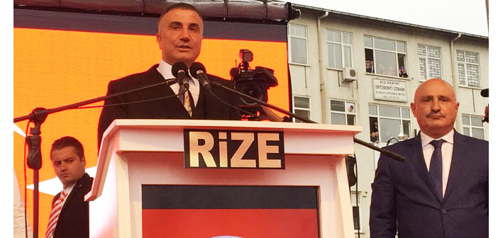 Peker'in mitingine inceleme