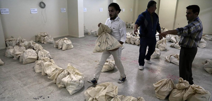 Baskın Oran: Kısa vadede Türkiye çok hırpalanacak