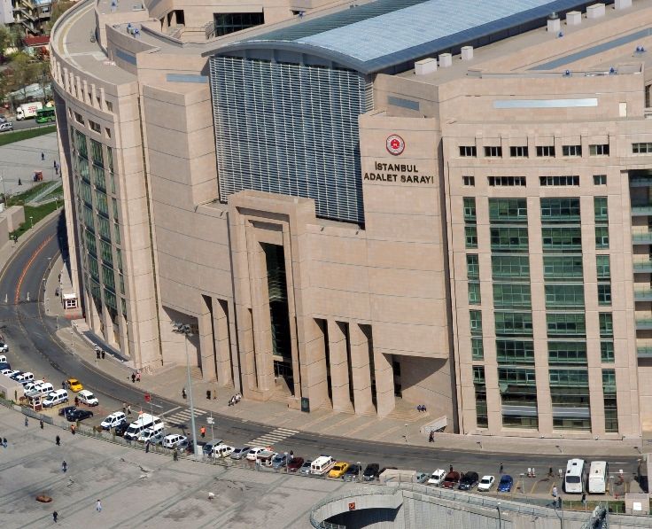 Akademisyenlerin bildirisine 301’den soruşturma açıldı