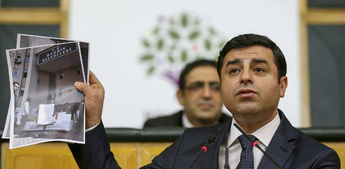 Demirtaş: ‘Biri katil deyince AKP ayağa kalkıyor’