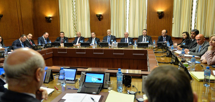 Cenevre görüşmeleri askıya alındı