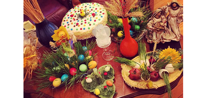 Զատկէ Զատիկ է՜, նաւակատիկ է՜, չամչի հատիկ է