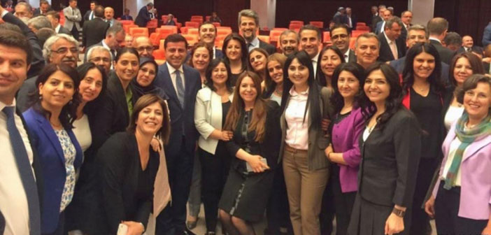 HDP'den CHP'ye Anayasa Mahkemesi çağrısı