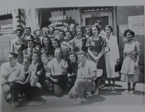 ABD’li Ermenileri ilgilendiren  haberler yapan Asbarez  gazetesi 1908’de kuruldu.  Fotoğraf 1930’a ait.