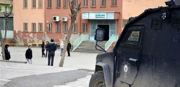 Çatışmalar 300 bin öğrenciyi mağdur etti