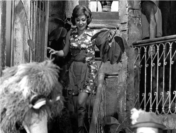 Susam Sokağı’nda Aracy Balabanian (1972)