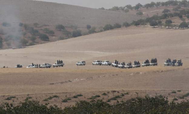 TRT Haber televizyonu Özgür Suriye Ordusu güçlerinin Suriye içinde üç kilometre kadar ilerleyip, Cerablus'un hemen dışındaki Keklice köyüne yaklaştığını belirtti.