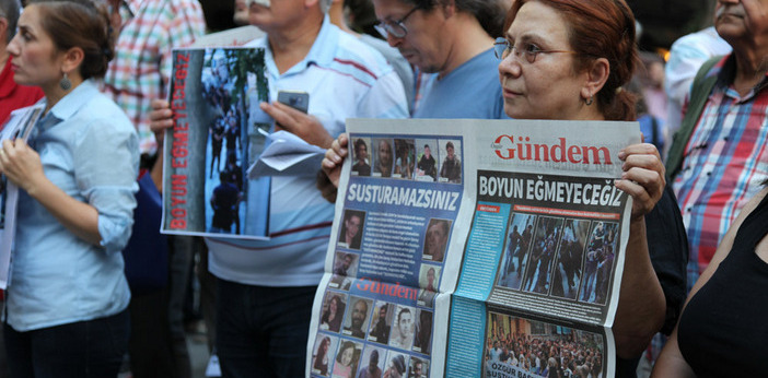 Özgür Gündem yönetici  ve yazarlarına müebbet istemi