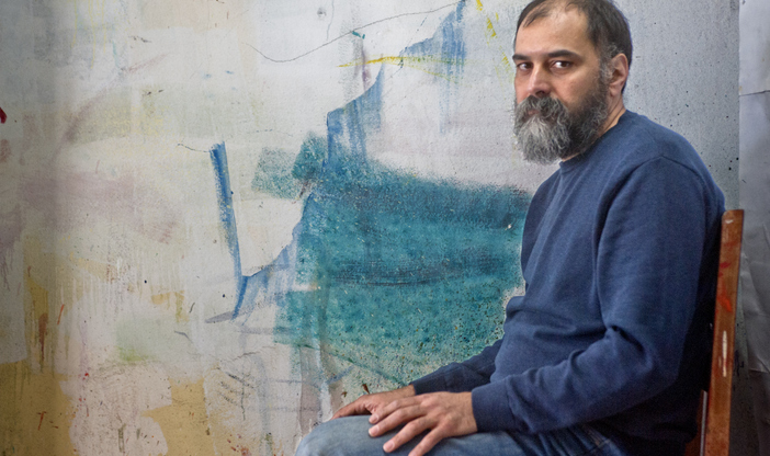 Göstermek için yapılan anıtların görünmezliği