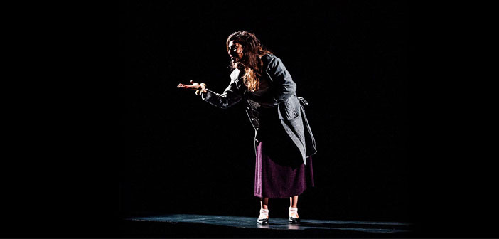 İzleyiciyi kıskıvrak yakalayan serzeniş