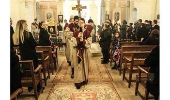 Hatay'da Surp Dzınunt ayini