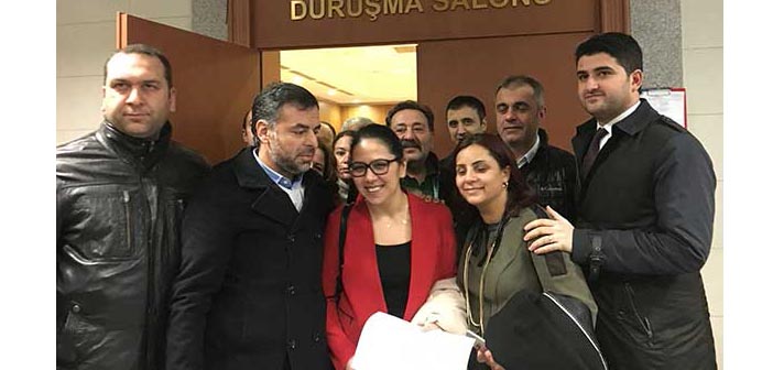 Sera Kadıgil serbest