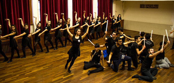 Maral, Esayan Derneği’nin 70. yılı için gösteriye hazırlanıyor