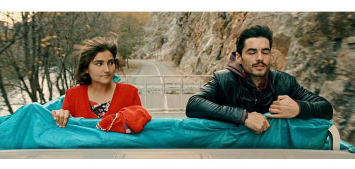 Kazım Öz'ün 'Zer'ine Bakanlık sansürü