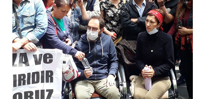 Açlık grevinin 111. gününde 111 isimden çağrı: Gülmen ve Özakça ölmesin, çalışma hakları geri verilsin