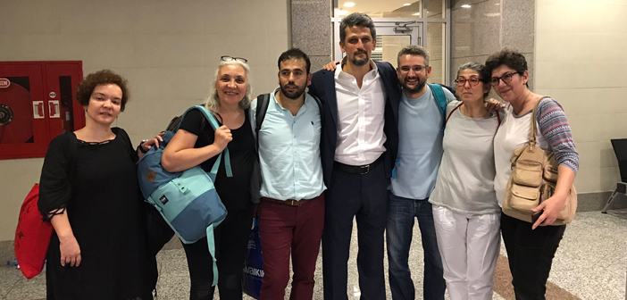 Վեց մարդու իրաւունքներու պաշտպաններ ձերբակալուած