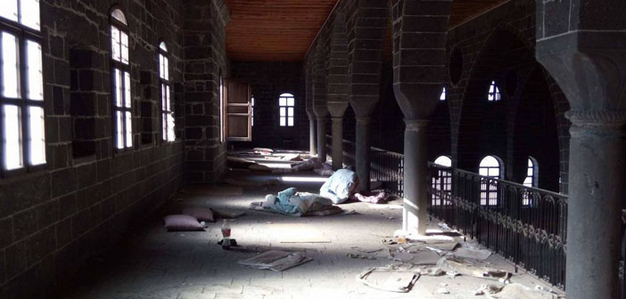 Surp Giragos’un harap halinin görüntüleri