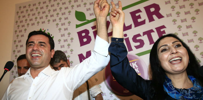 Demirtaş ve Yüksekdağ'a dünyadan destek