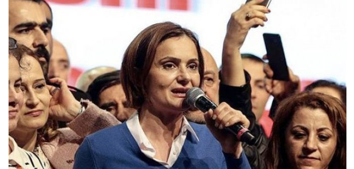 ‘Kadın kimliğimle siyasette var olmamdan korktular’