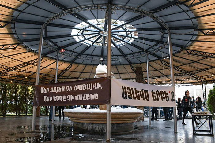 Yerevan’da kafe krizi