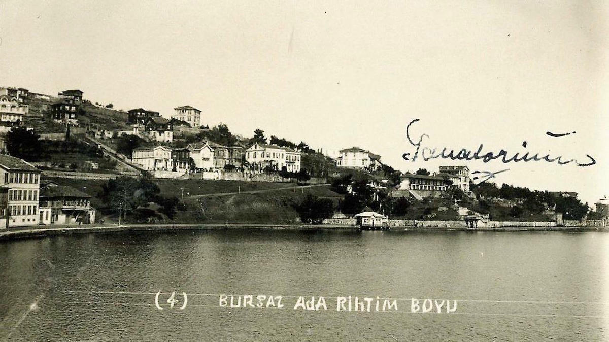 Burgaz’ı bu kez Burgazlılar anlatıyor