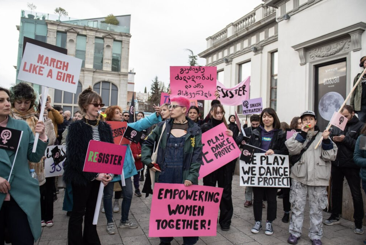 Gürcistan’da kürtaj öncesi zorunlu muayene uygulaması