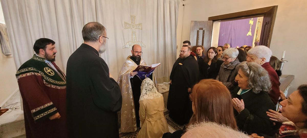 Քառասնից Մանկանց Տօնին Արժ. Տ. Արսէն Քահանան մատոյց անդրանիկ պատարագը