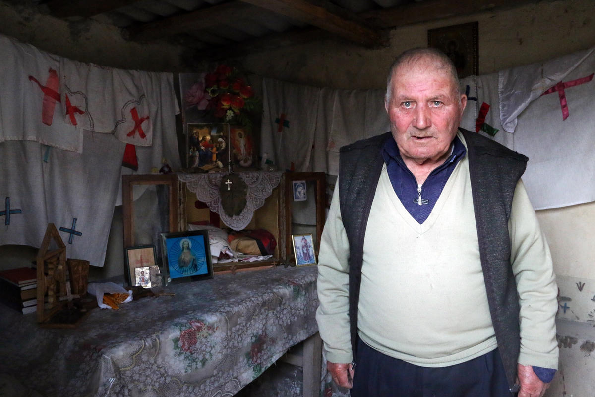 «Պեռլինը գրաւելէն յետոյ մի կուշտ հաց կերանք»,- կ՚ըսէ Ռայխստագի մօտ պարած 92- ամեայ պապը