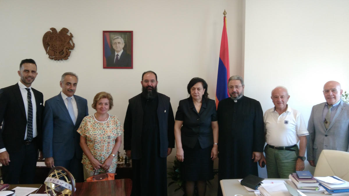 Ֆէրիգիւղի Ս. Վարդանանց Երգչախումբը երգեց Հայաստանի մէջ