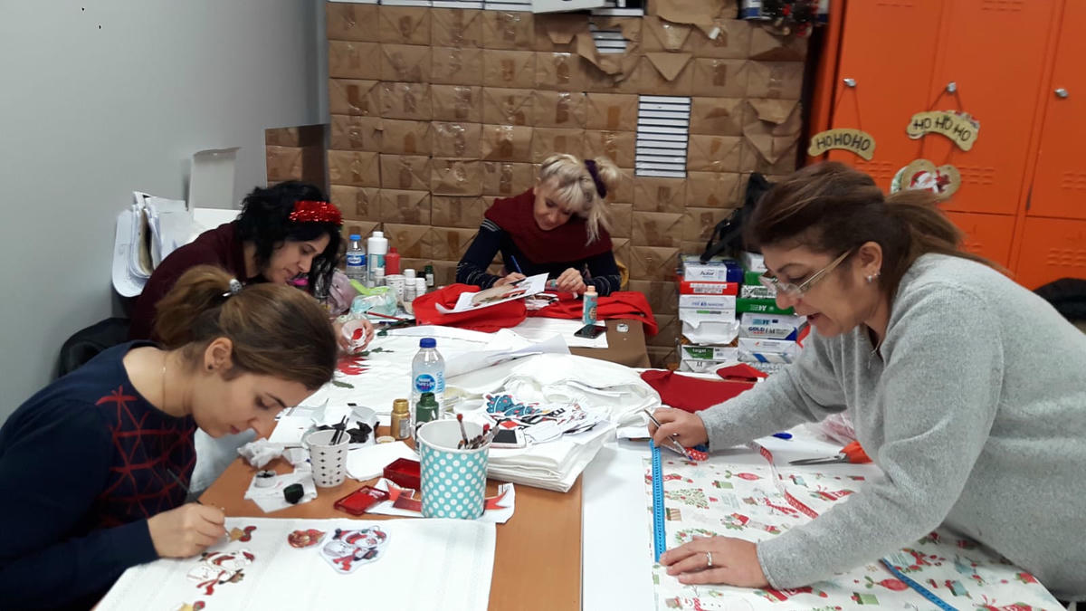 Նոր Տարուայ շեմին այցելենք բազմաթիւ քերմէսներ