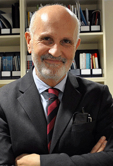 Prof. Dr. Mensur Akgün