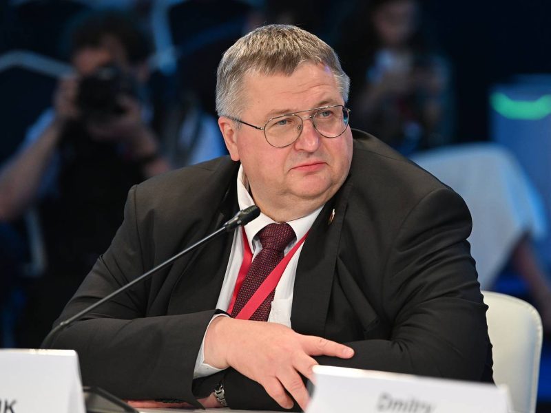 Ermenistan-Azerbaycan demiryolunun yakında açılması "zor"