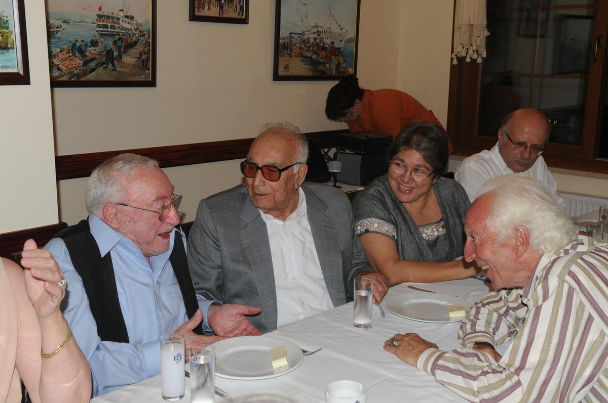 Yaşar Kemal romanlarını çeviren bir Haymatlos: Cornelius Bischoff